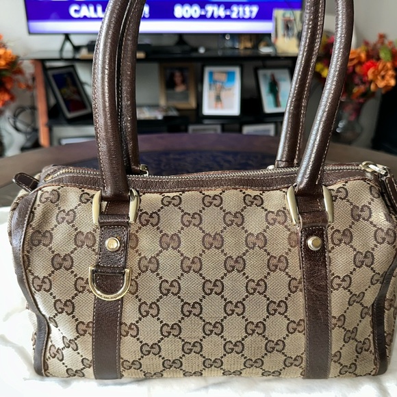 Gucci - Picture 2 of 12